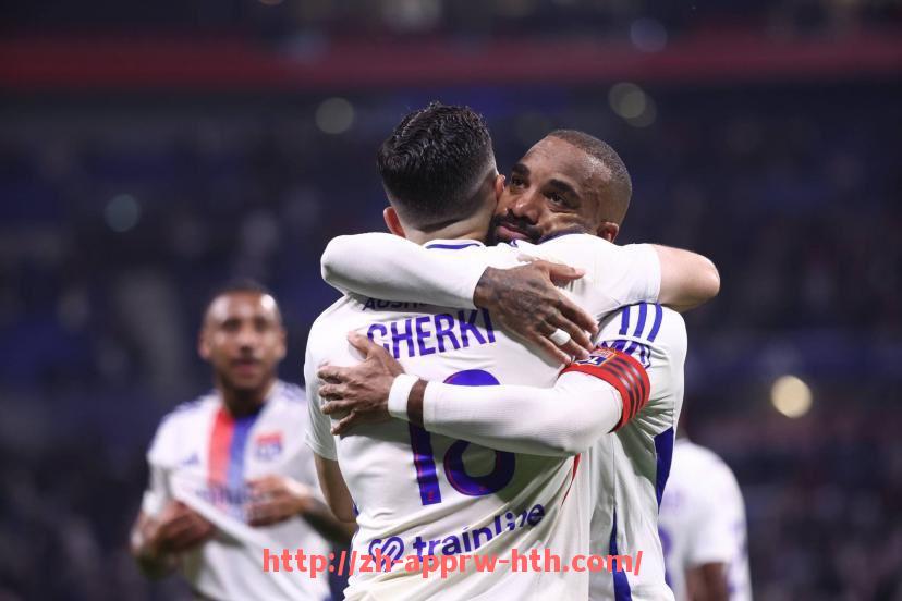 HTH华体会APP下载-世俱杯比赛战术板实录及关键战术布置展示